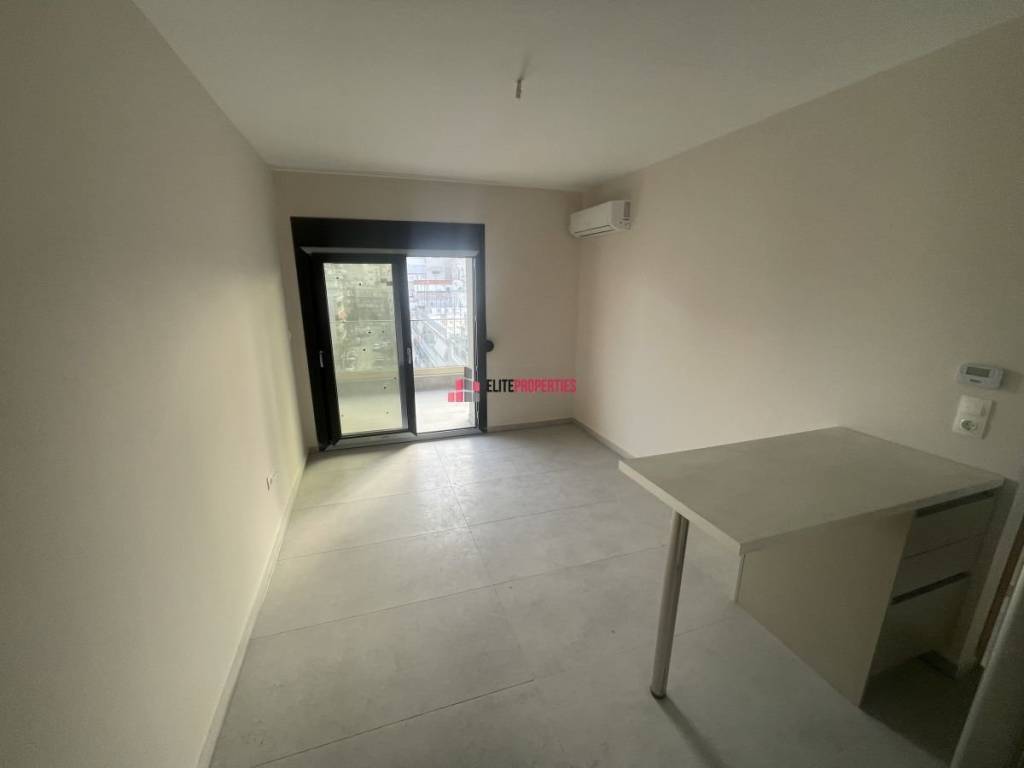 ΣΑΛΟΚΟΥΖΙΝΑ