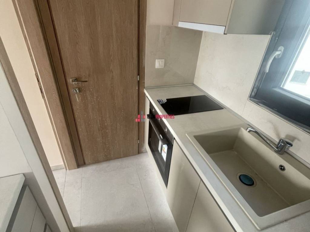 ΣΑΛΟΚΟΥΖΙΝΑ