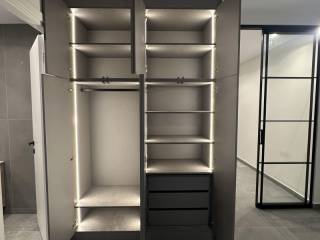 Ντουλάπα δεύτερου υπνοδωματίου