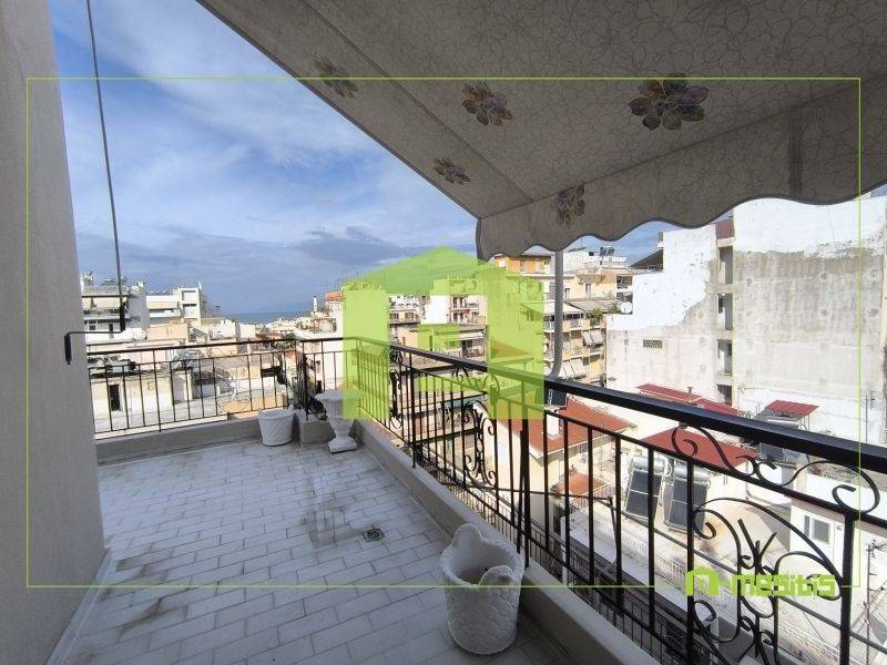 Θέα από μπαλκόνι