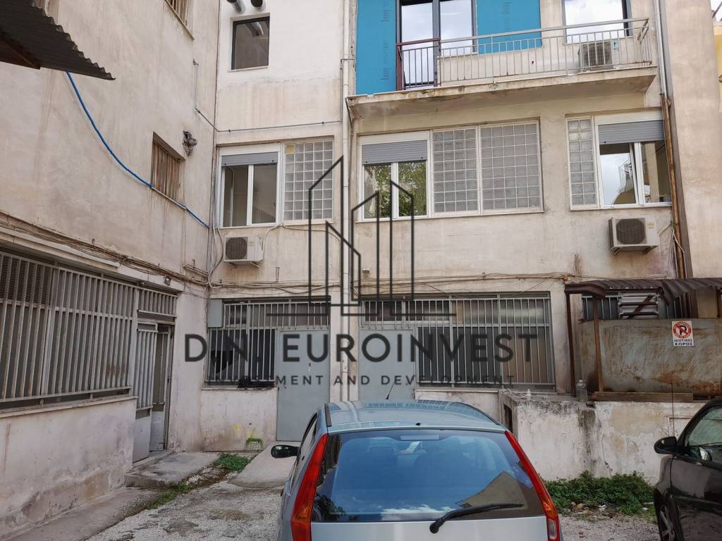 Εξωτερικοι χώροι