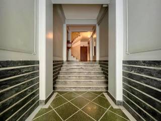 exarcheia_residential_apartment_for_sale