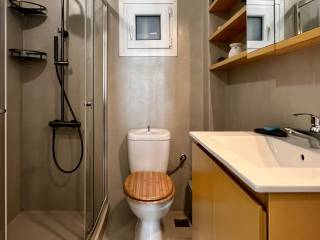 exarcheia_residential_apartment_for_sale