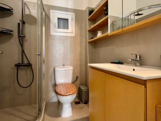 exarcheia_residential_apartment_for_sale