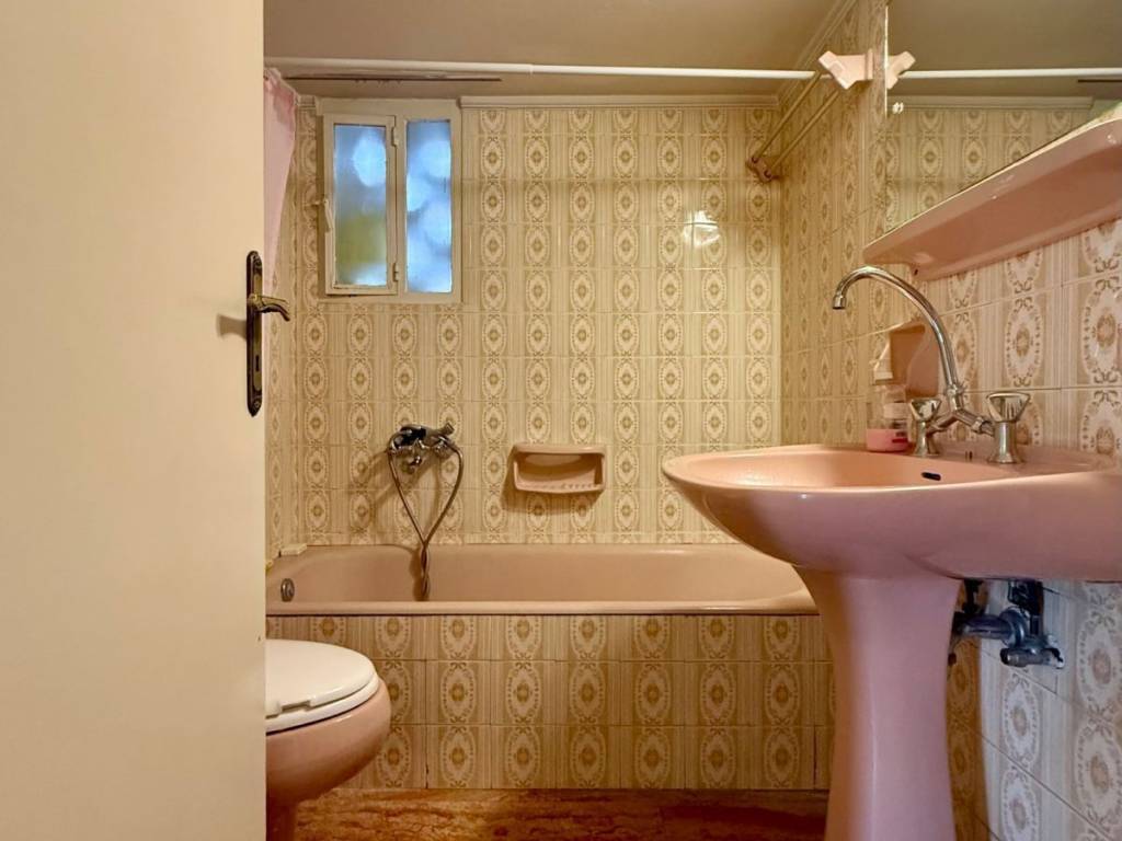 center_residential_apartment_for_sale