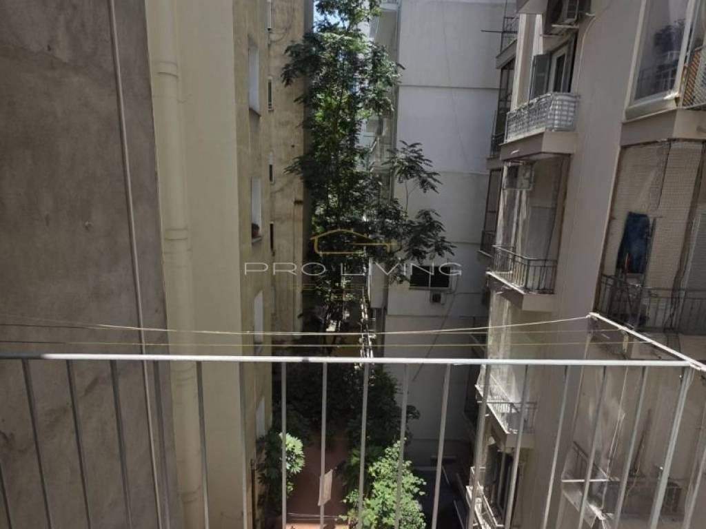 Θέα από μπαλκόνι