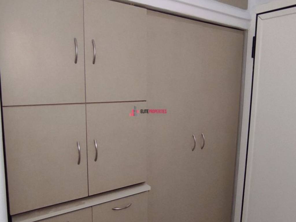 ΝΤΟΥΛΑΠΑ ΧΩΛ