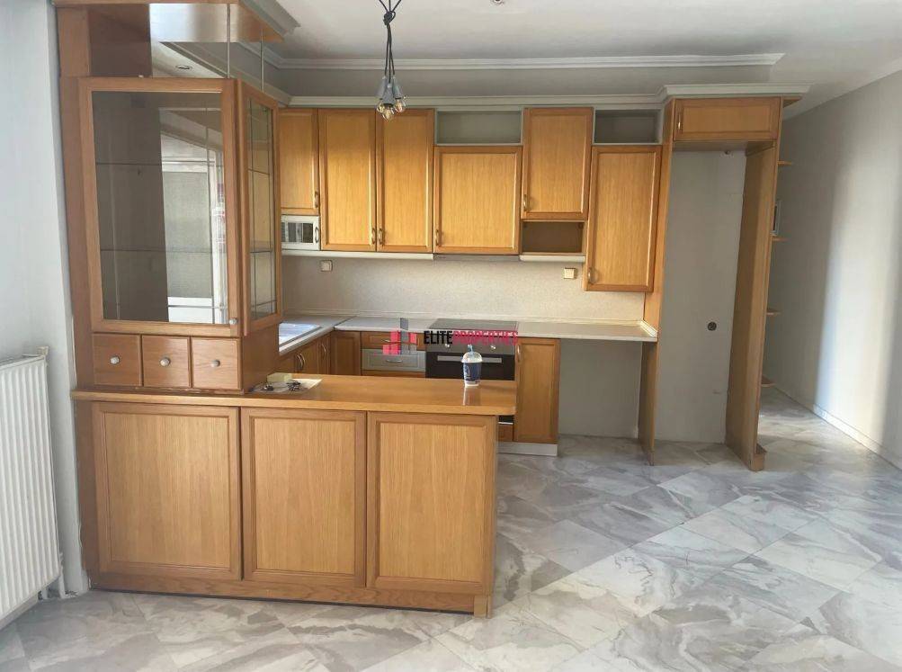 ΣΑΛΟΚΟΥΖΙΝΑ