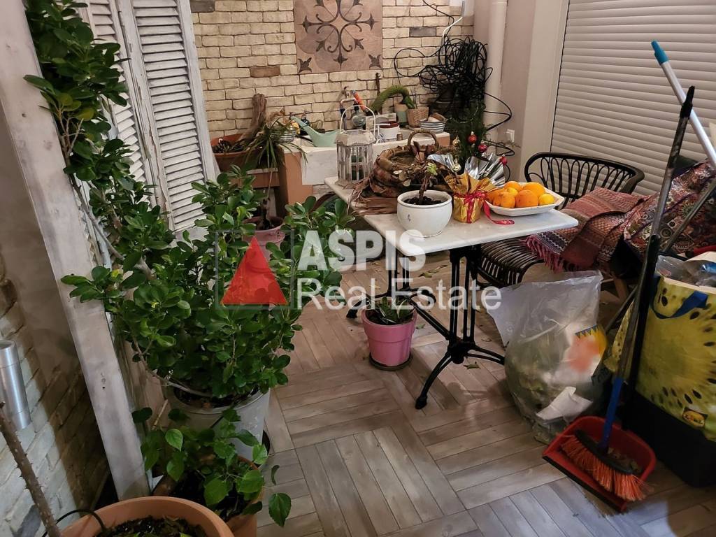 Εσωτερικοι χώροι