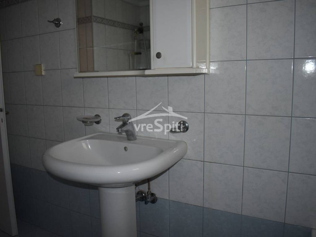 ΟΙΚΟΓΕΝΕΙΑΚΟ ΛΟΥΤΡΟ