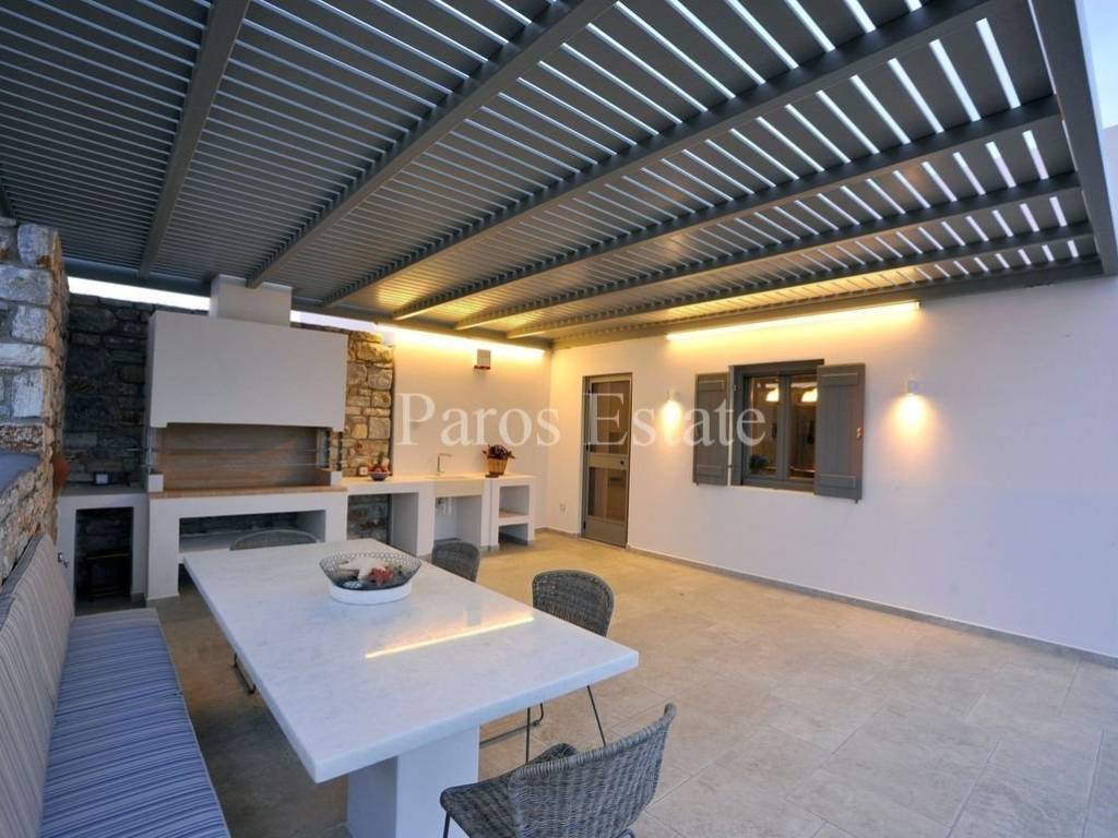 Βεράντα με BBQ