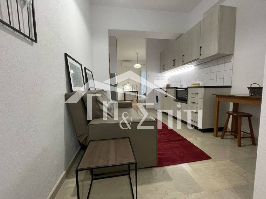 Σαλοκουζίνα