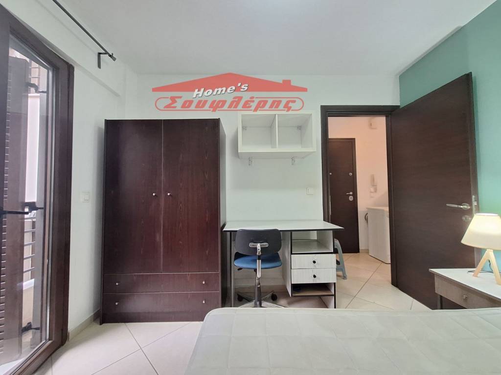 ΝΤΟΥΛΑΠΑ-ΓΡΑΦΕΙΟ