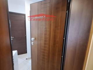 ΘΩΡΑΚΙΣΜΕΝΗ ΠΟΡΤΑ