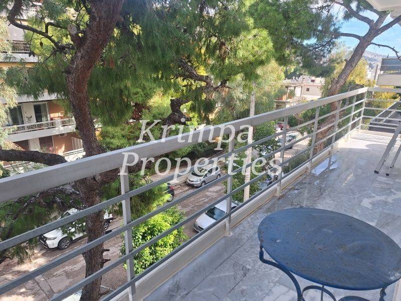 Θέα από μπαλκόνι