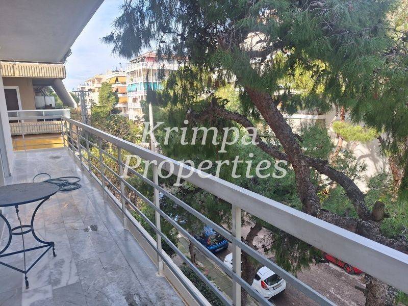 Θέα από μπαλκόνι