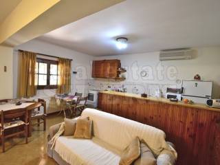 Σαλόνι κουζίνα