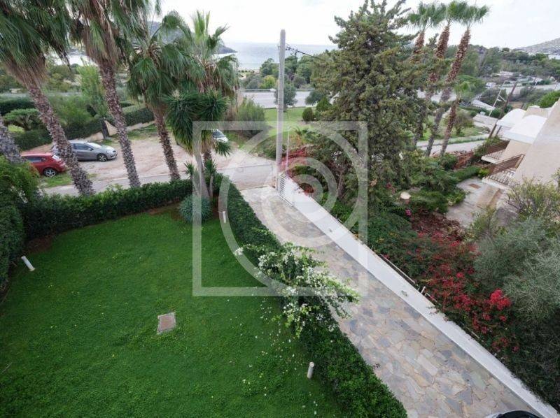 Θέα από μπαλκόνι