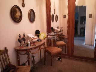 Χολ - Διάδρομος