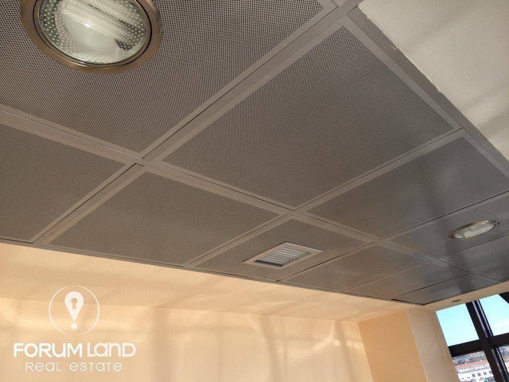 Forumland Real Estate, Grapheiakos choros