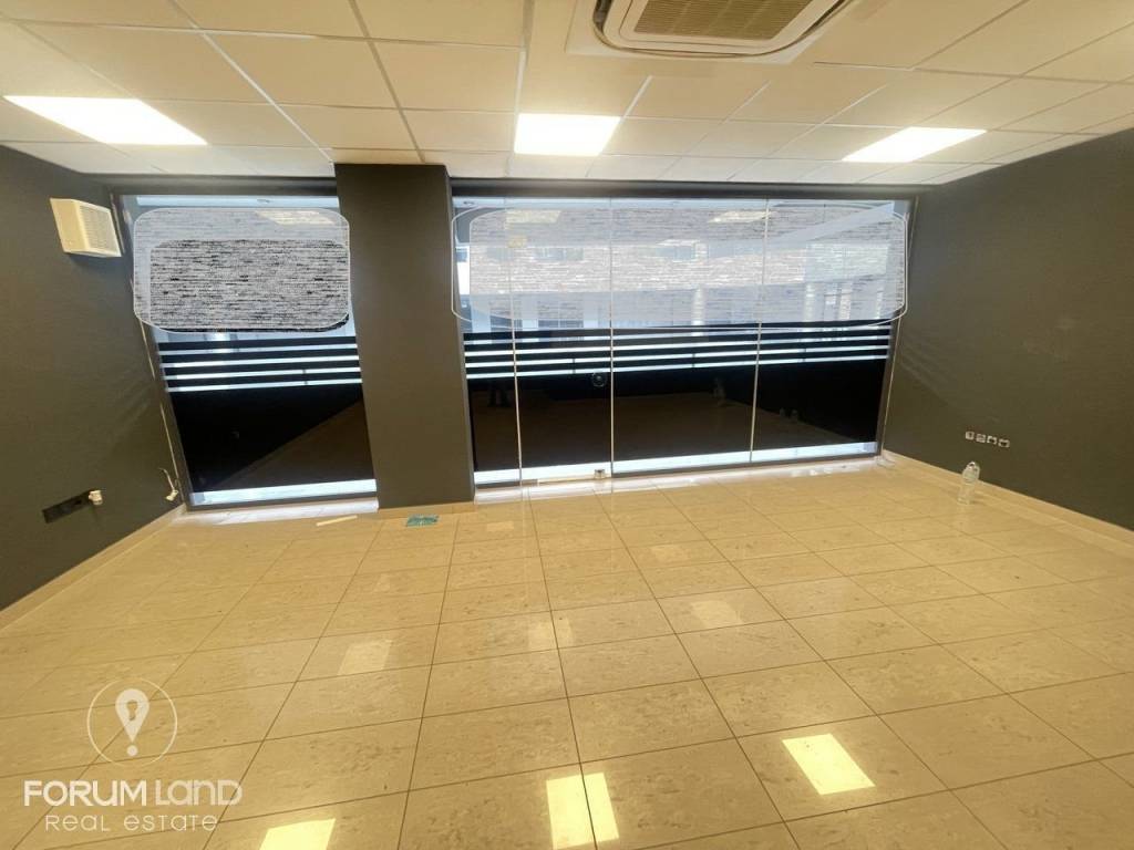 Forumland Real Estate, εσωτερικός χώρος