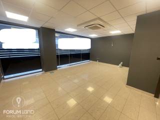 Forumland Real Estate, εσωτερικός χώρος