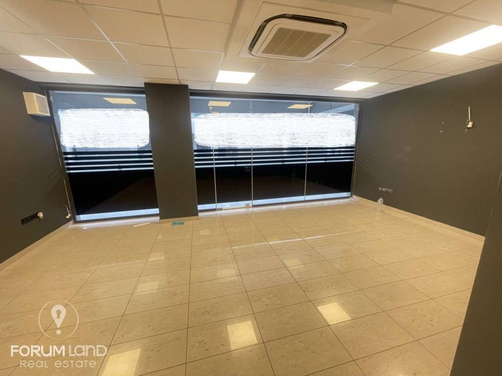 Forumland Real Estate, εσωτερικός χώρος