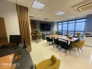 Forumland Real Estate , εσωτερική όψη