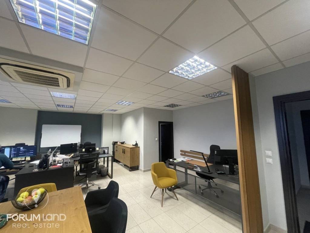 Forumland Real Estate , εσωτερική όψη