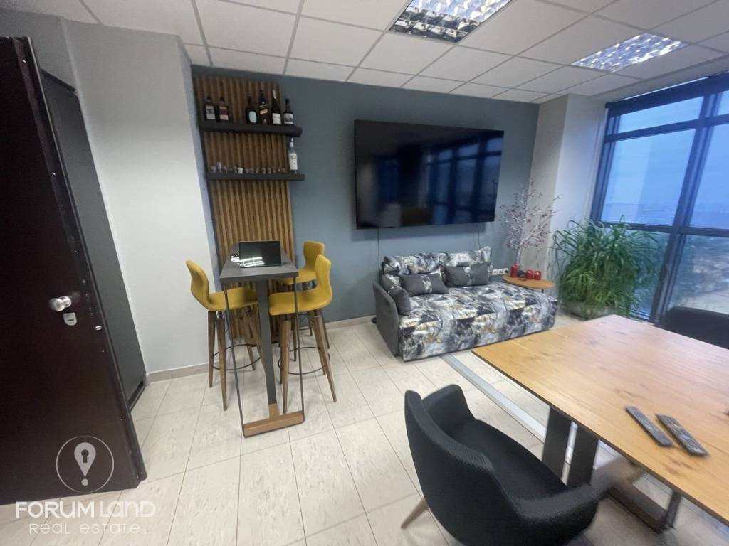 Forumland Real Estate , εσωτερική όψη