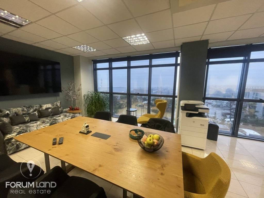 Forumland Real Estate , Eσωτερική  όψη