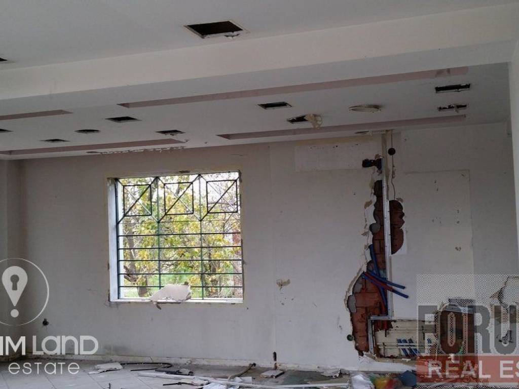 Forumland Real Estate, Βιοτεχνικό κτίρο 2.200τ.μ.