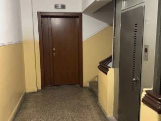 Forumland Real Estate, Ανελκυστήρας