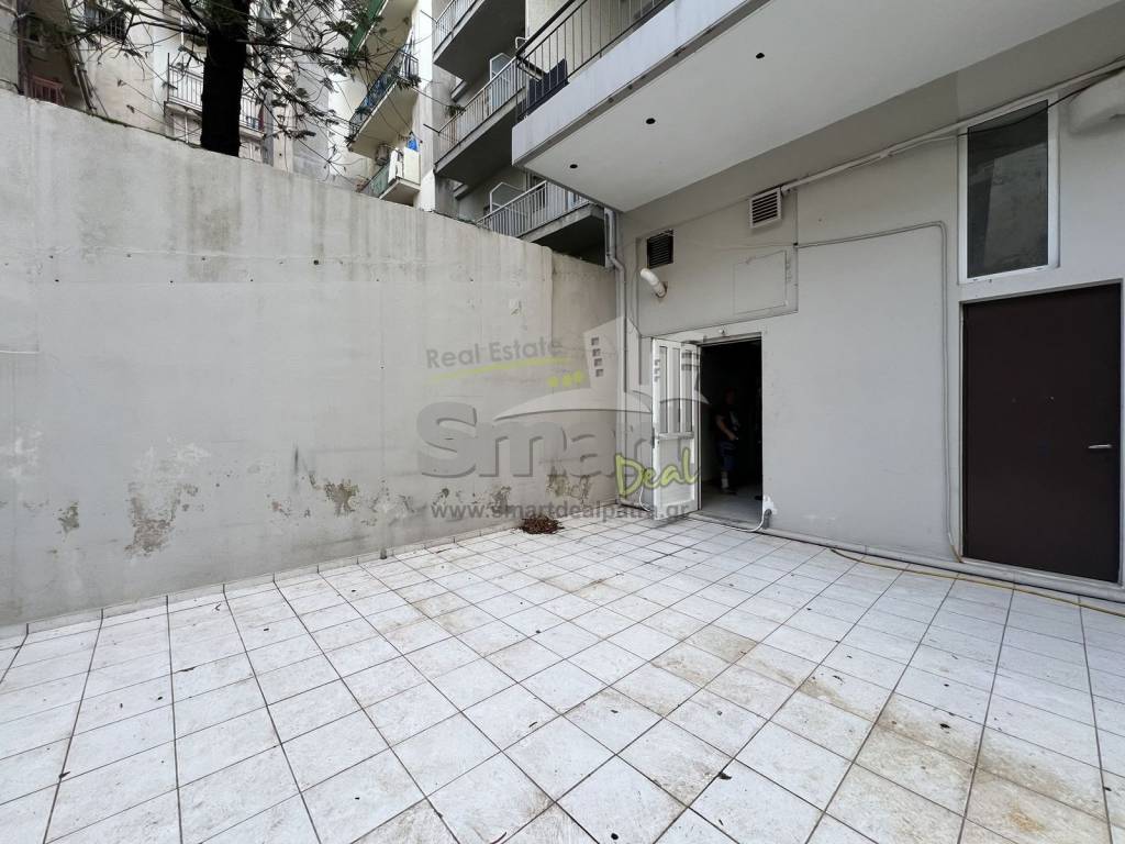 Εξωτερικοι χώροι