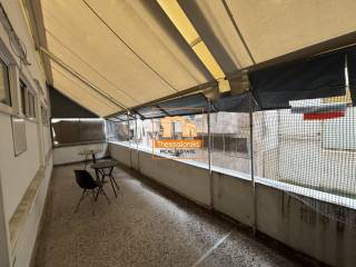 Κολόμβου, Επαγγελματικός χώρος, 411 τ.μ.