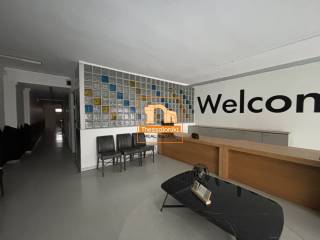 Κολόμβου, Επαγγελματικός χώρος, 411 τ.μ.