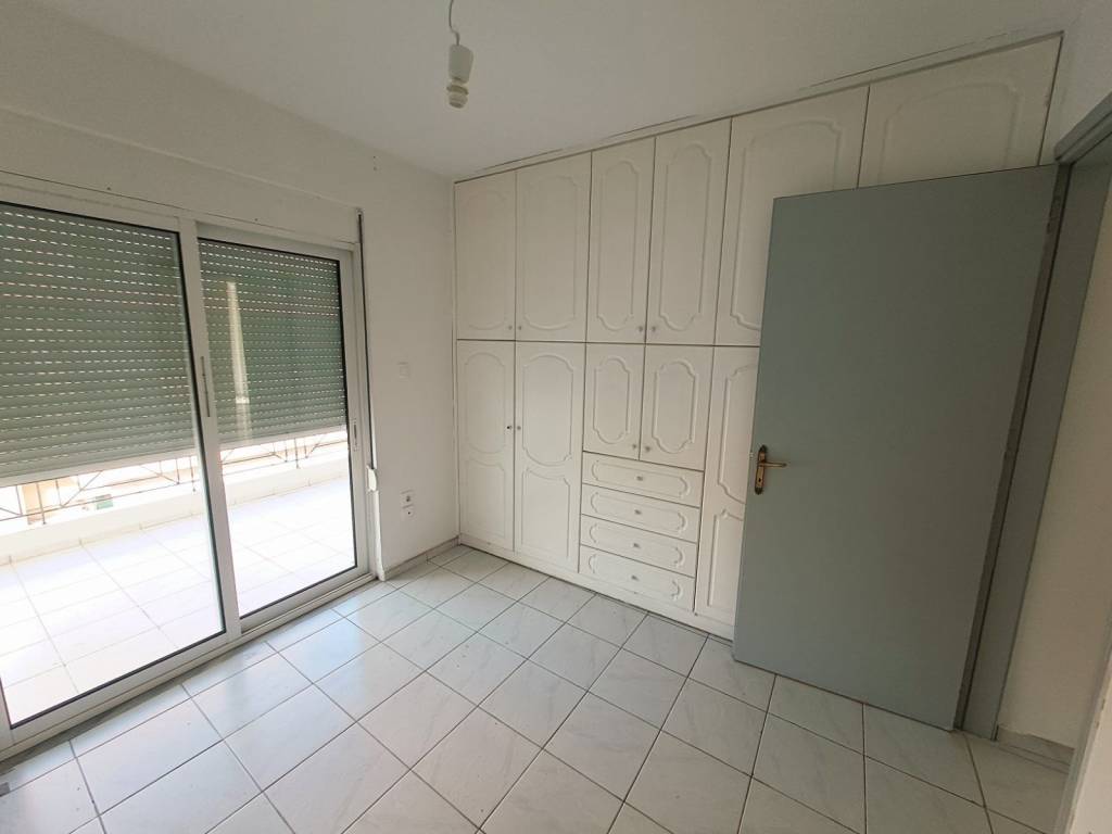 Υ/Δ ΚΑΘΑΡΟ  2,90Μ* 2,70 Μ  - ΛΙΓΟ ΜΙΚΡΟ