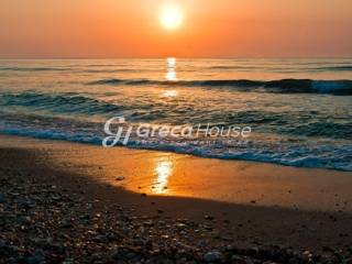 Παραθαλάσσιο οικόπεδο Κέρκυρα για τουριστική ανάπτυξη