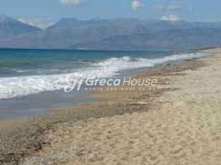 Παραθαλάσσιο οικόπεδο Κέρκυρα για τουριστική ανάπτυξη