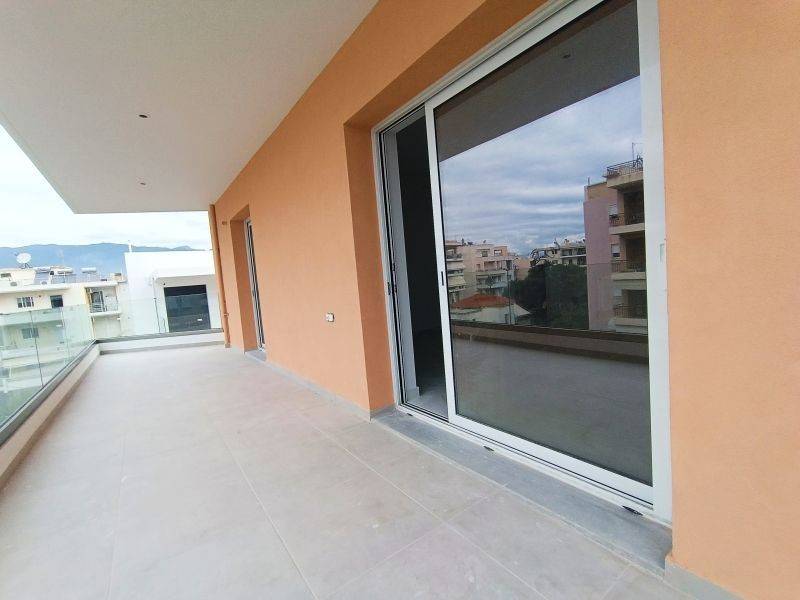 Μπροστινό Μπαλκόνι / Frontal balcony