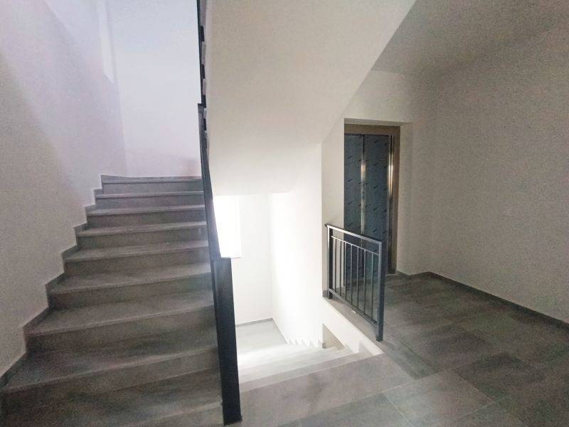 Κοινόχρηστοι χώροι πολυκατοικίας / Building - common uses sp