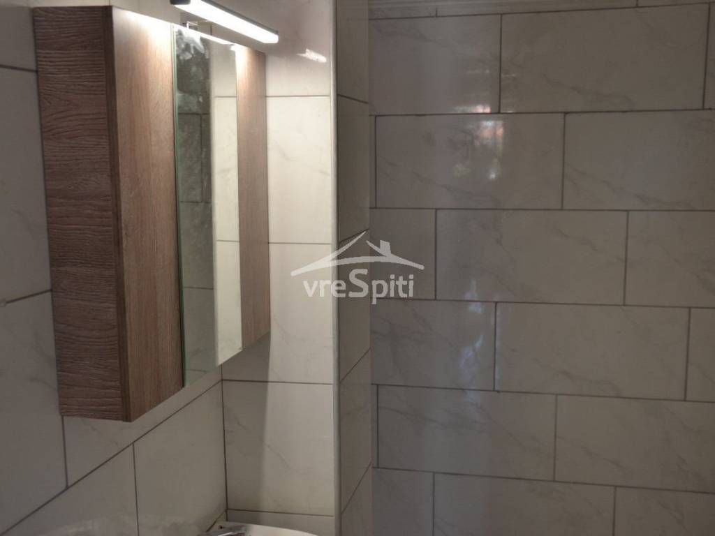 ΑΠΟΨΗ ΜΠΑΝΙΟΥ