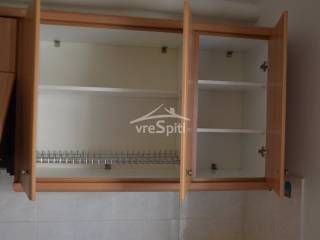 ΝΤΟΥΛΑΠΙΑ ΚΟΥΖΙΝΑΣ