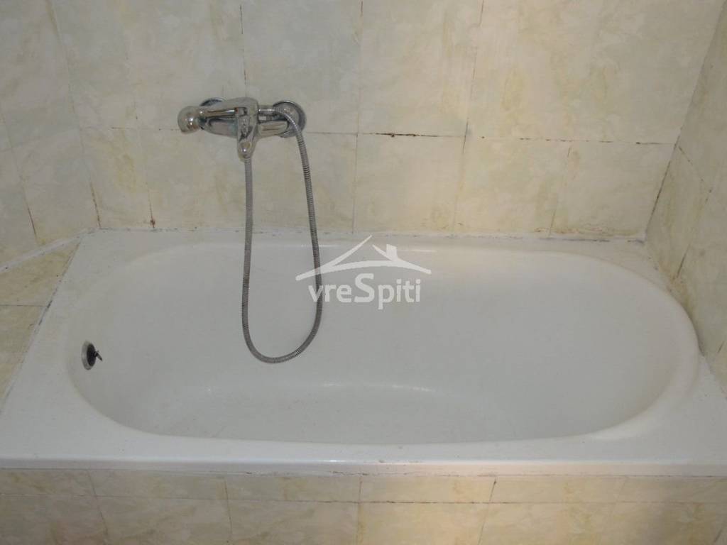 ΑΠΟΨΗ ΜΠΑΝΙΟΥ