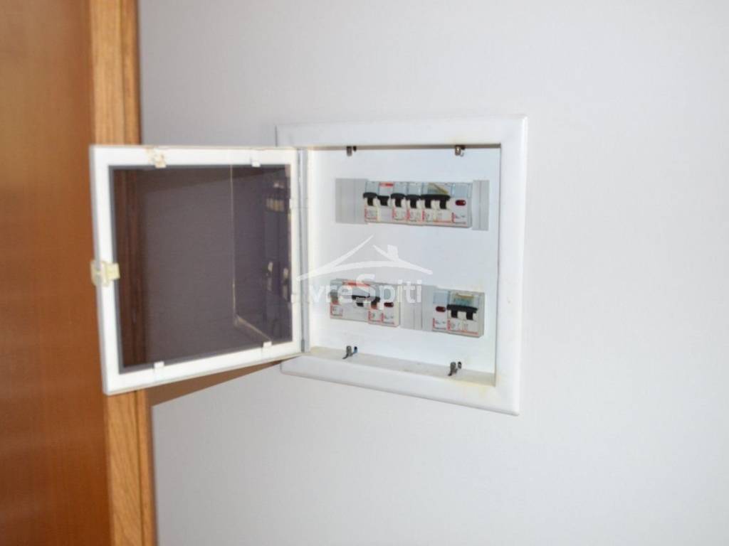 ΗΛΕΚΤΡΟΛΟΓΙΚΟΣ ΠΙΝΑΚΑΣ