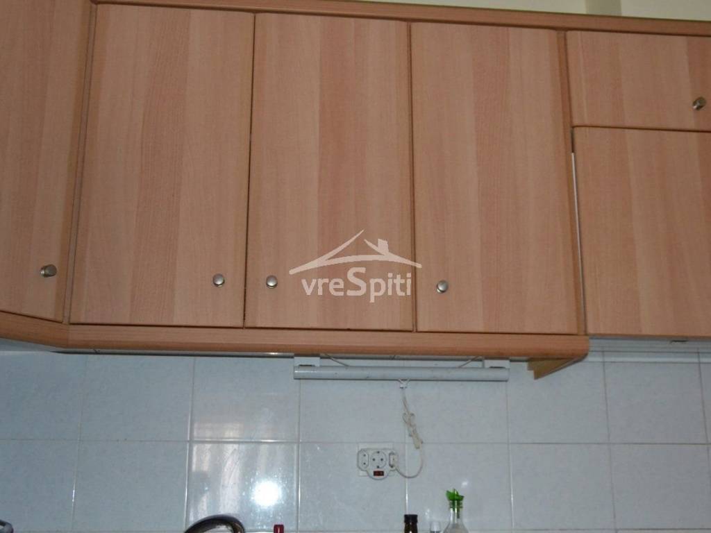 ΝΤΟΥΛΑΠΙΑ ΚΟΥΖΙΝΑΣ