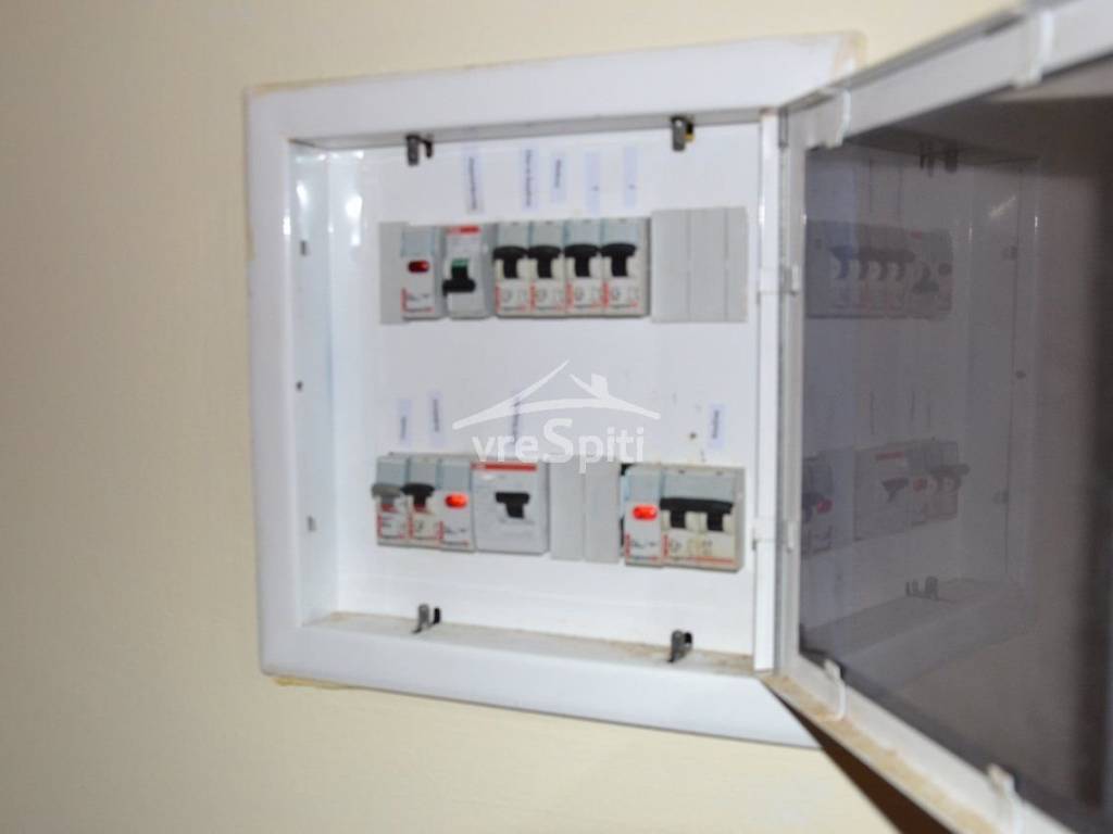 ΗΛΕΚΤΡΟΛΟΓΙΚΟΣ ΠΙΝΑΚΑΣ