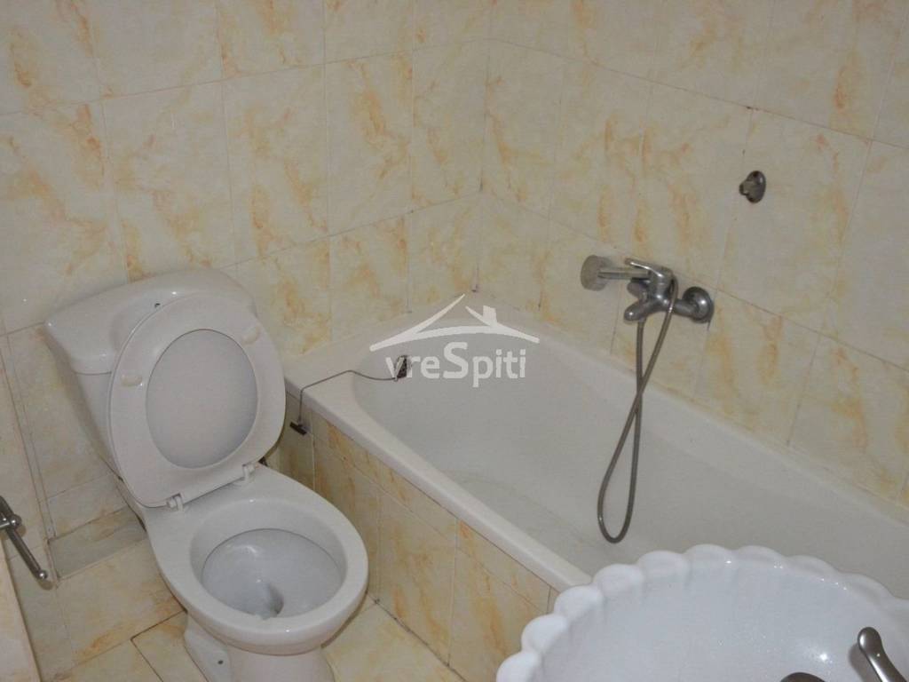 ΑΠΟΨΗ ΜΠΑΝΙΟΥ