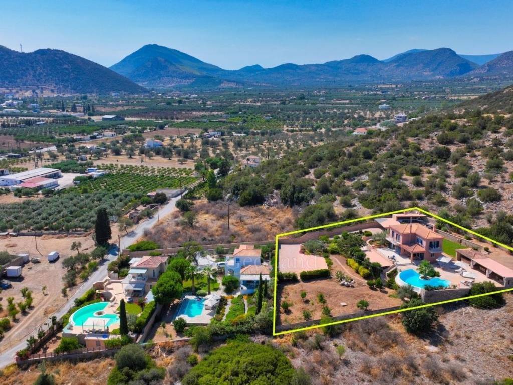 Θέα από μπαλκόνι