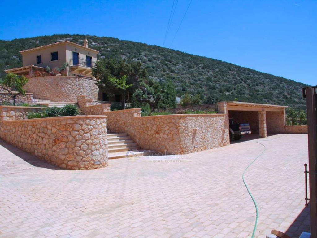 Θέα από μπαλκόνι